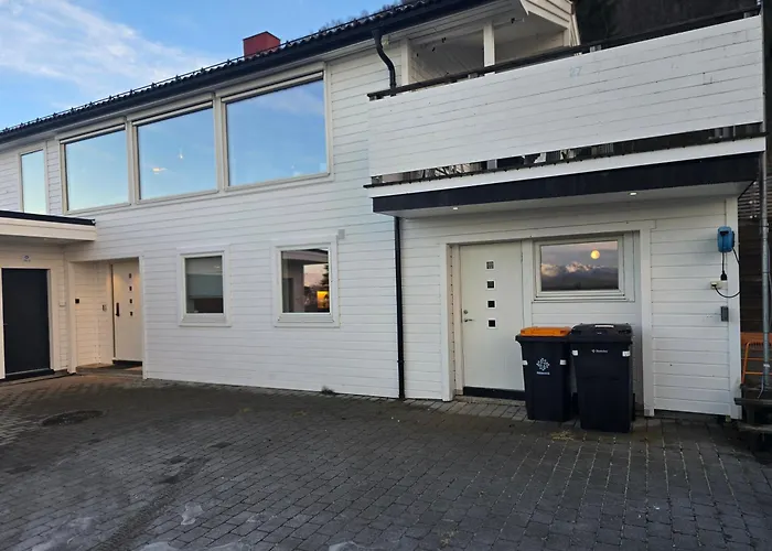 Casa Gammelgard 2 Bedroom Apartment Tromsdalen